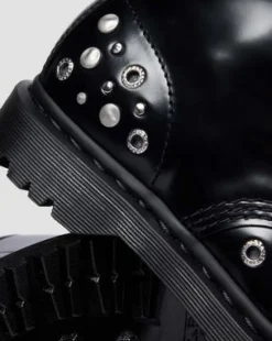 1460 BUTTERO LEREN LAARZEN MET STUDS in Zwart