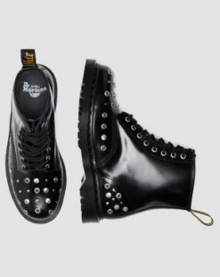1460 BUTTERO LEREN LAARZEN MET STUDS in Zwart