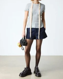 Buzz Distressed Lakleren Schoenen met Vijf Veterogen in Zwart
