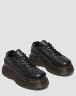 Buzz getrommeld nappaleren schoenen met vijf veterogen in Zwart