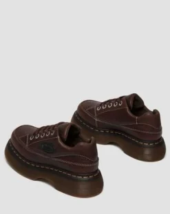Buzz Grizzly leren schoenen met vijf veterogen in Donkerbruin