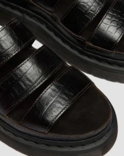 Clarissa Faux Krokodillenleren Quad Sandalen met Riem in Donkerbruin