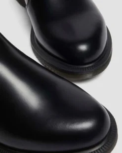 Flora Smooth Leren Chelsea Boots in Zwart