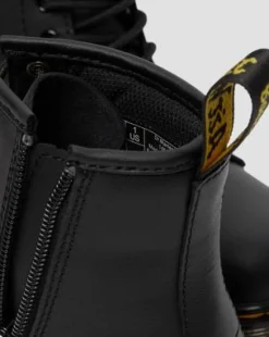 Junior 1460 Softy T Leren Veterlaarzen in Zwart