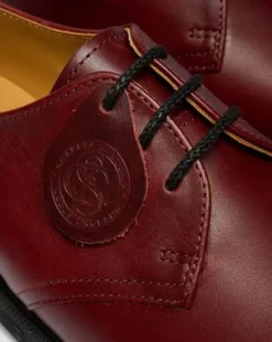 1461 Klassieke Kalfsleren Schoenen in Burgundy