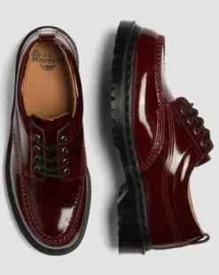Lowell Moc Toe Lakschoenen in Cherry Red