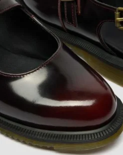Madaline Mary Jane Rub-Off Leren Slingback Schoenen in Cherry Red
