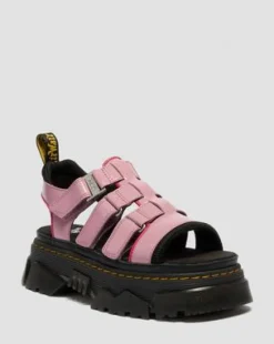 Mattison Zachte Lakleren Sandalen met Drie Riemen in Dusty Roze
