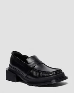MAYBOLE LEREN LOAFERS MET RUCHES EN VIERKANTE NEUS in Zwart