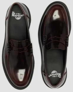 Mayfare Rub-Off Leren Loafers in Cherry Red