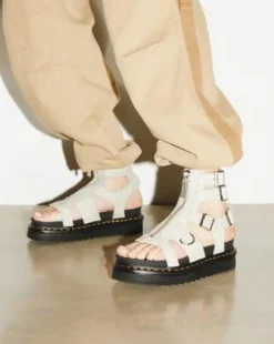 Olson Tumbled Nubuck Leren Gladiator Rits Sandalen in Smoked Mint