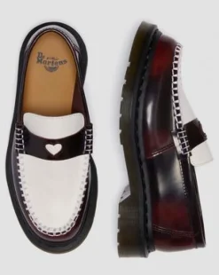 PENTON HART TWEEKLEURIG RUB-OFF LEREN LOAFERS in Cherry Red & Wit