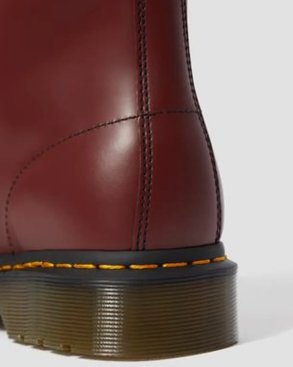 1460 Smooth Leren Veterlaarzen in Cherry Red