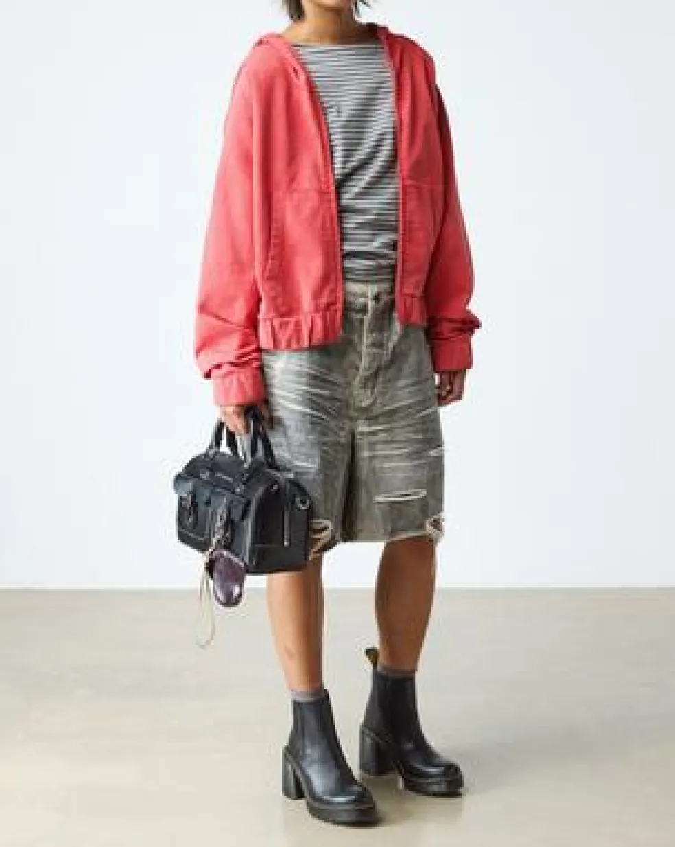 Spence Leren Chelsea Boots met Uitlopende Hak in Zwart